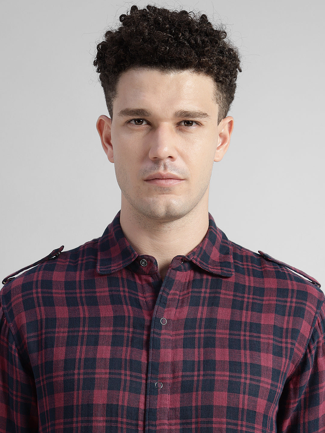Porsorte Men’s Checked Cotton Casual Regular Fit Shirt – Maroon & Black