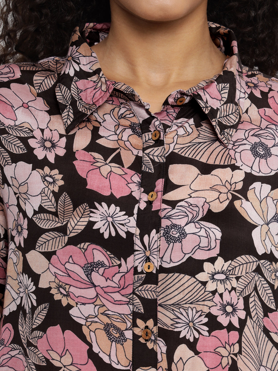 Porsorte Women’s Pink  Floral Printed Shantoon Full Sleeves, Button-Down Shirt