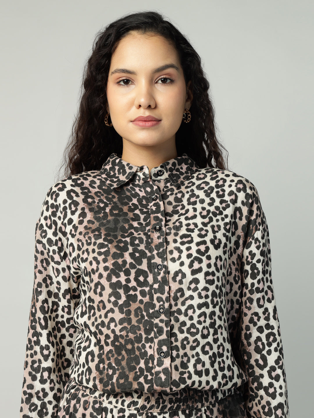 Porsorte Womens Cotton Double Gauze Cheetah Print Button Down Shirt