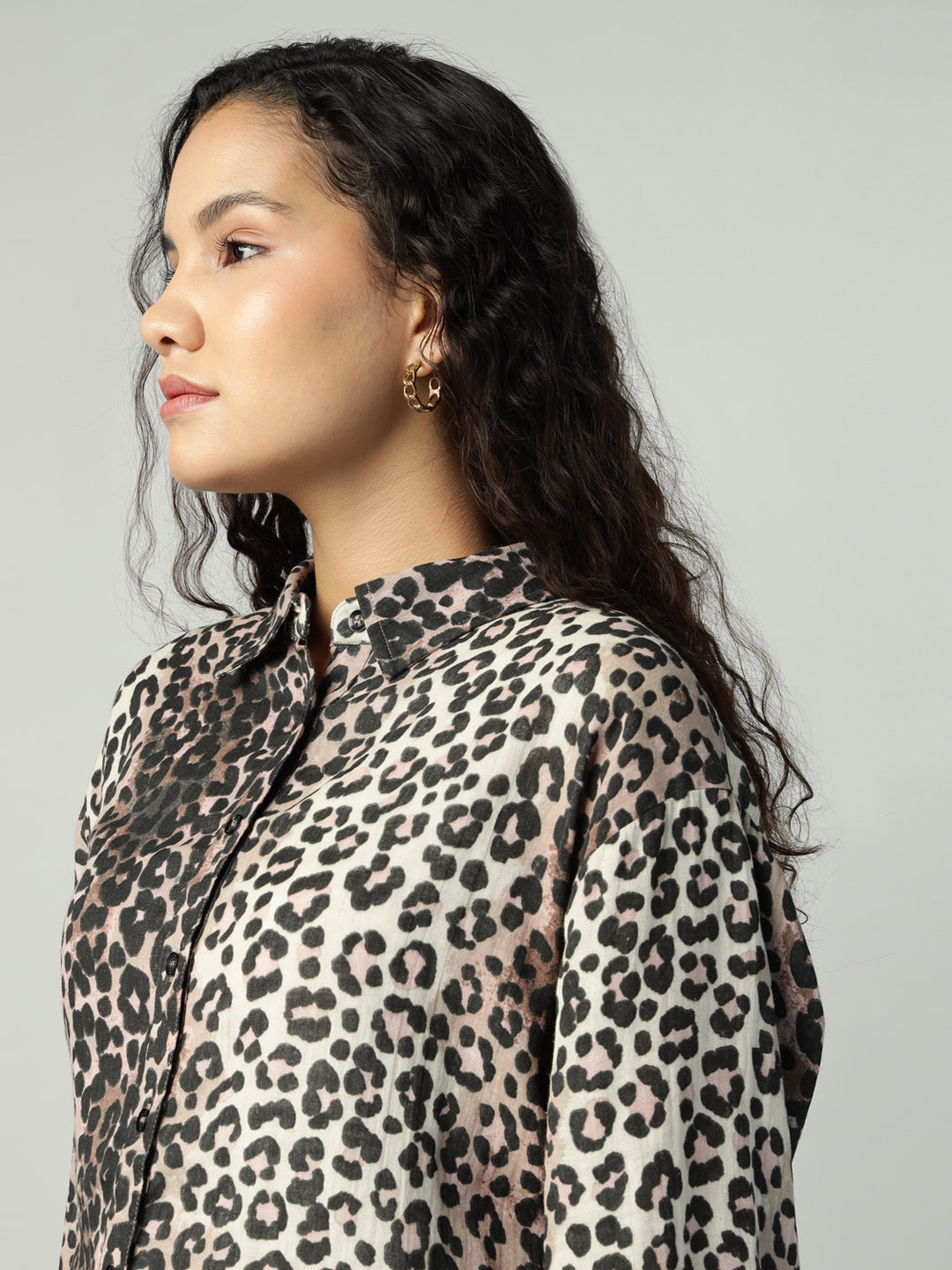 Porsorte Womens Cotton Double Gauze Cheetah Print Button Down Shirt