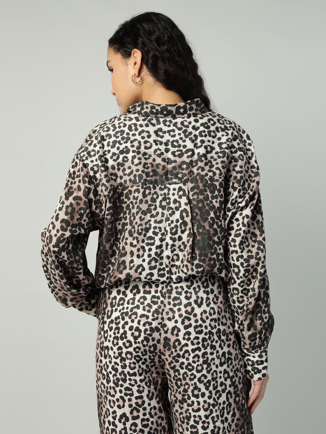 Porsorte Womens Cotton Double Gauze Cheetah Print Button Down Shirt