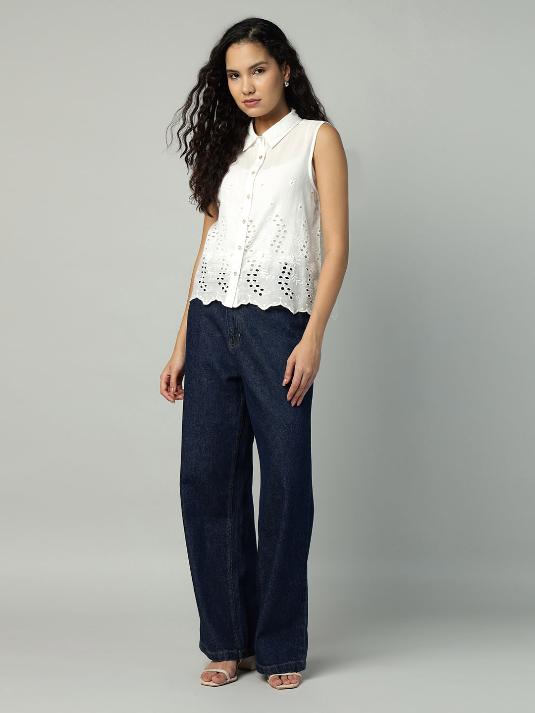 Porsorte Womens Cotton White Solid Sciffli Button Down Sleeveless Shirt