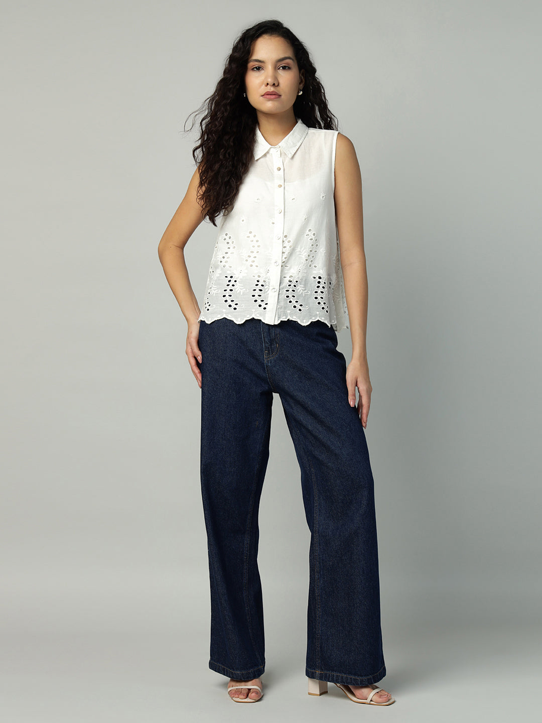 Porsorte Womens Cotton White Solid Sciffli Button Down Sleeveless Shirt