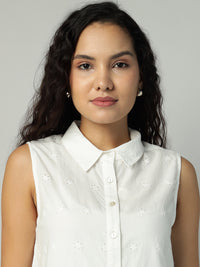 Porsorte Womens Cotton White Solid Sciffli Button Down Sleeveless Shirt