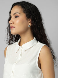 Porsorte Womens Cotton White Solid Sciffli Button Down Sleeveless Shirt