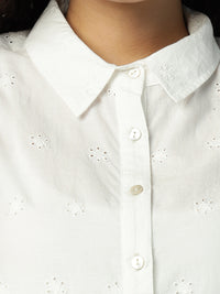 Porsorte Womens Cotton White Solid Sciffli Button Down Sleeveless Shirt