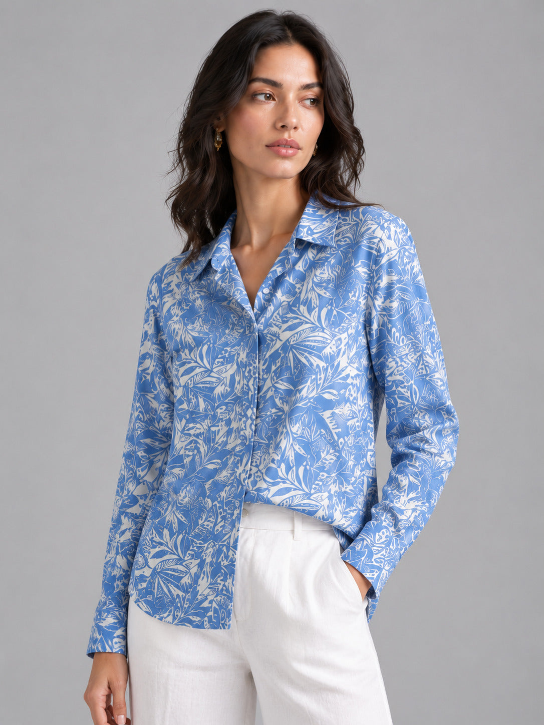 Porsorte Women Blue Abstract Floral Printed Regular Fit Shirt
