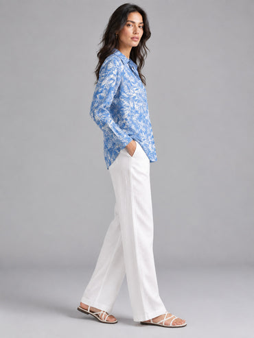 Porsorte Women Blue Abstract Floral Printed Regular Fit Shirt