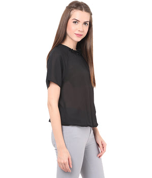 PORSORTE Raglan top with front hand work - www.porsorte.in