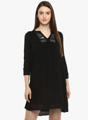 Porsorte Women's Black Viscose Crepe Embellished Casual Shift Dress - www.porsorte.in